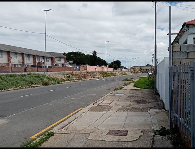 150M² BUSINESS FOR SALE IN SIDWELL